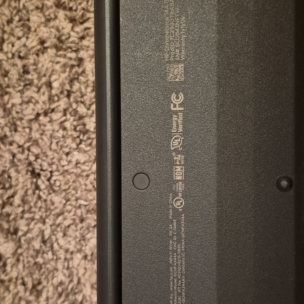HP Laptop - Elegant Black Finish - Picture 2 of 2